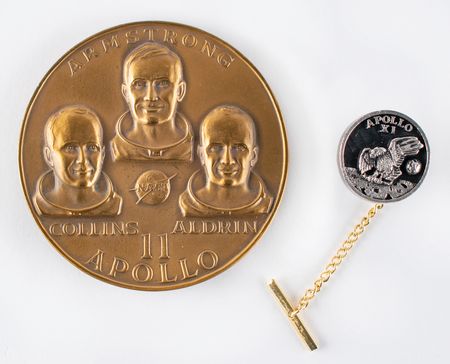 Lot #3264 Jim McDivitt's Apollo 11 Medallion and Tie Tack - Image 1