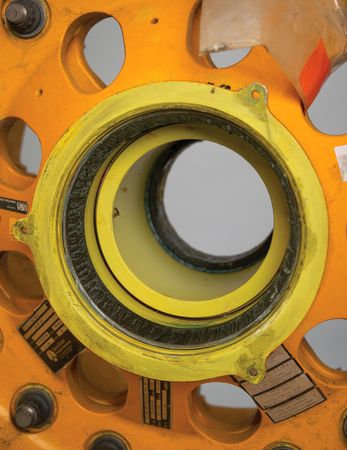Lot #3567 Space Shuttle Main Wheel and Tire Assembly - Image 6