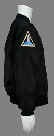 Lot #3003 Scott Carpenter's Personally-Owned and Signed Flight Jacket - Image 3