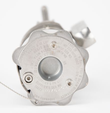 Lot #3654 Apollo-era N2O4 Fill Valve - Image 3