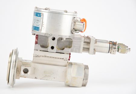 Lot #3115 Apollo Saturn V: Third Stage Pneumatic Propellant Control Valve - Image 2