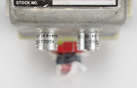 Lot #3100 Apollo CM Block II Water-Glycol Radiator Valve - Image 7