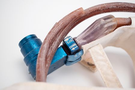 Lot #3097 Apollo A7L Liquid Cooling Garment (LCG) Multiple Water Connector - Image 3