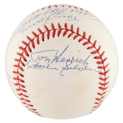 Lot #926 NY Yankees: Old-Timers Signed Baseball - Image 4