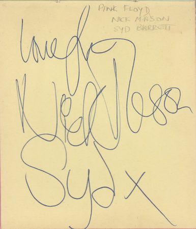 Lot #4147 Pink Floyd 1967 Signatures with Syd Barrett from Jimi Hendrix Fall UK tour - Image 1