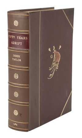 Lot #4025 Beatles: George Harrison Signed Book - Image 4