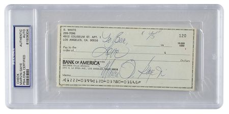 Lot #4396 Marvin Gaye Signature - Image 1