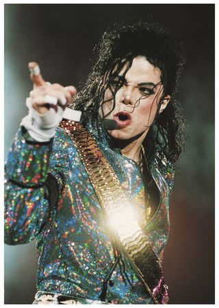 Lot #4154 Queen and Michael Jackson 2001 Rock and Roll Hall of Fame Induction Dinner Program - Image 3