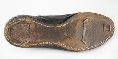 Lot #1007 Frank Thomas's 1962 New York Mets Game-Used Cleats: Cleats worn by the '62 Mets cleanup hitter Frank Thomas - Image 5