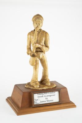 Lot #26 Bill Clinton Signature and Clay Sculpture  - Image 1