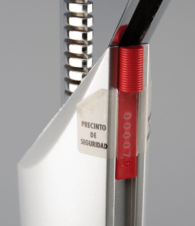 Lot #799 Barcelona 1992 Summer Olympics Torch - Image 4