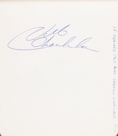 Lot #670 Autograph Album Collection: Absolutely phenomenal lifetime collection of over 600 autograph albums, containing well over 24,000 individual signatures, all obtained in-person from the 1940s onward - Image 11