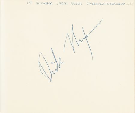 Lot #670 Autograph Album Collection: Absolutely phenomenal lifetime collection of over 600 autograph albums, containing well over 24,000 individual signatures, all obtained in-person from the 1940s onward - Image 4