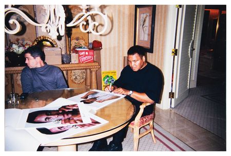 Lot #780 Muhammad Ali Signed Oversized Photograph by John Stewart - Image 2