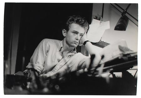 Lot #696 James Dean Original Photograph by Roy Schatt - Image 1