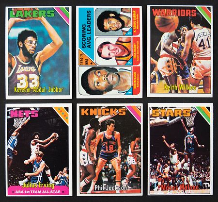 Lot #987 1975 Topps Basketball Complete Set (330)
