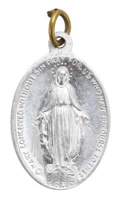 Lot #91 John and Jacqueline Kennedy: JFK Jr. Misericordia Medal Baby Gift - Image 1
