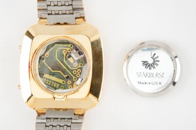 Lot #8062 Texas Instruments 1978 'Starburst' LCD Analog Watch - Image 3