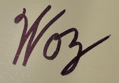 Lot #8046 Apple: Steve Wozniak and Ronald Wayne (2) Signed Items - Image 2