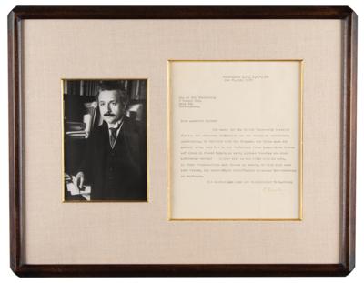 Lot #176 Albert Einstein: 