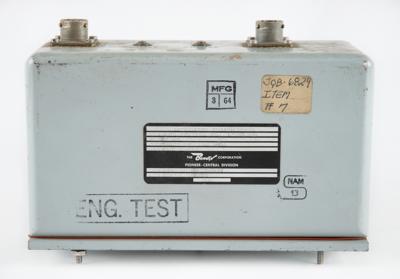 Lot #9117 Apollo Block I Command Module Phase Lock Oscillator - Image 3