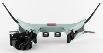Lot #9732 Gordon Enterprises F-71 Stereoscope - Image 2