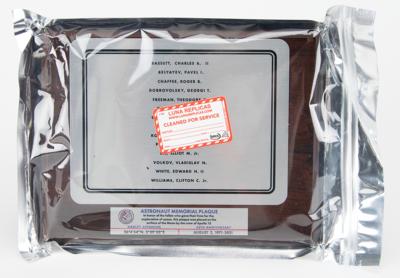 Lot #9389 Apollo 15 Replica 'Fallen Astronaut' Plaque and Sculpture - Image 1