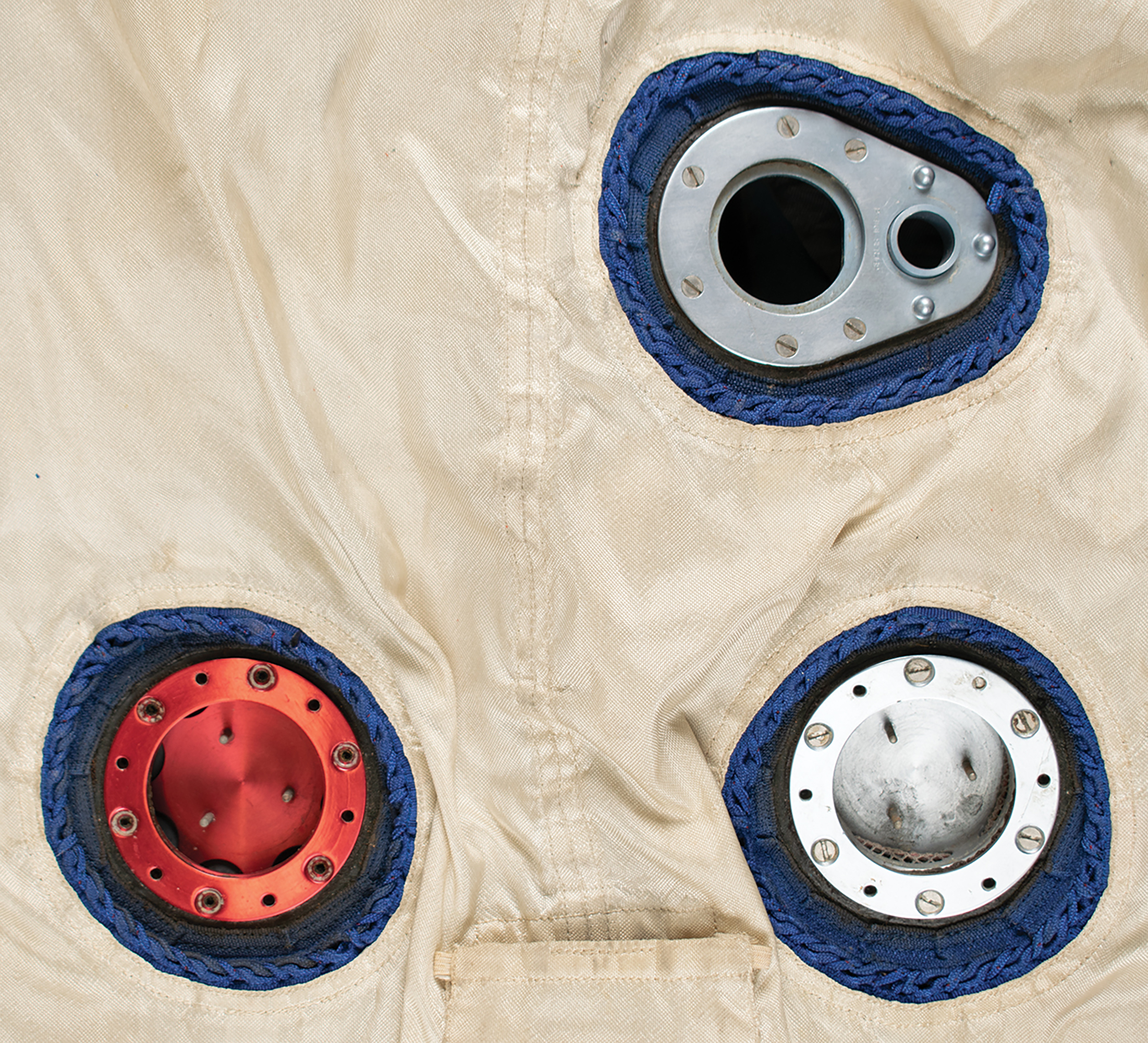 Lot #9009 Gus Grissom's G2C Prototype Pressure Suit - Image 9