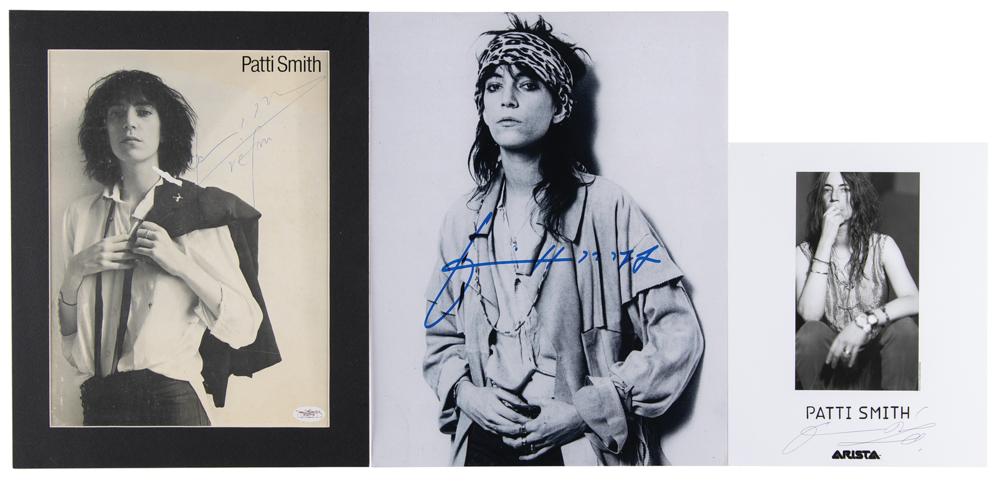 Patti Smith (5) Signed Items | RR Auction