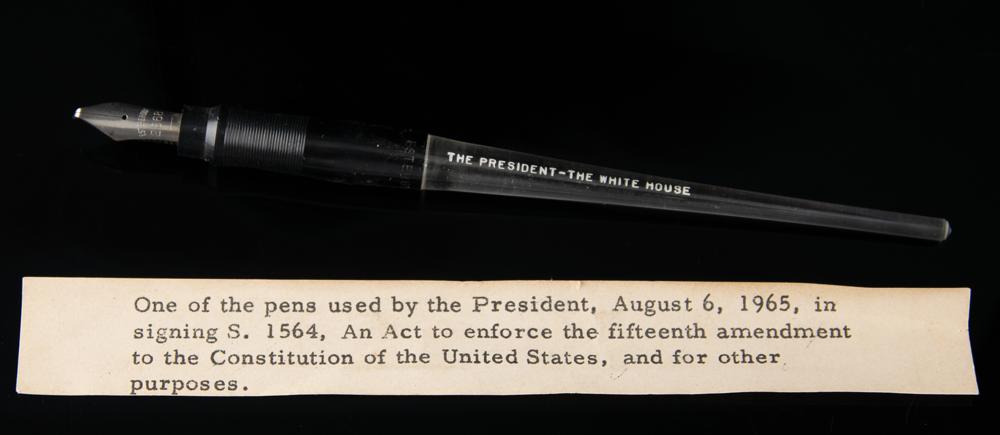Lot 31 Lyndon B. Johnson 'Voting Rights Act of 1965' Bill Signing Pen
