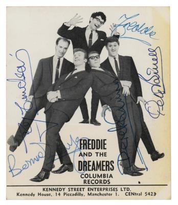 Lot #2207 Freddie and the Dreamers Signed Fan Club Card - Image 1