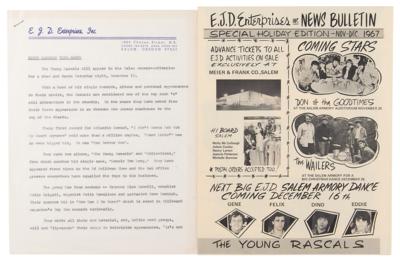 Lot #2222 The Young Rascals Signed Photograph - Image 2