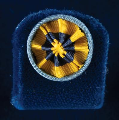 Lot #394 NASA Exceptional Service Medal Medal - Image 3