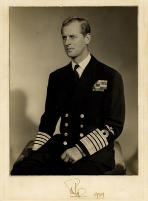 Lot #167 Queen Elizabeth II and Prince Philip Signed Photographs - Image 4