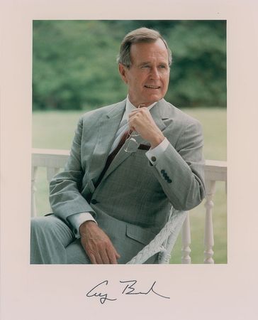 Lot #304 George Bush?s Eyeglasses - Image 10