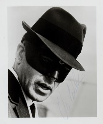 Lot #3044 Bruce Lee Signed Photograph - Image 3