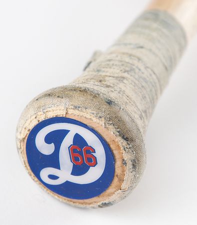 Lot #842 Yasiel Puig Game-Used Baseball Bat - Image 3