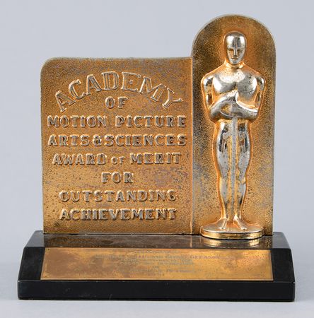 Lot #665 Academy Award Plaque: Set Decoration for An American in Paris (1951) - Image 3