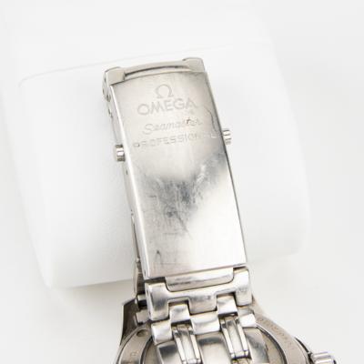 Lot #4304 Vancouver 2010 Winter Olympics Omega Speedmaster Watch - Image 4