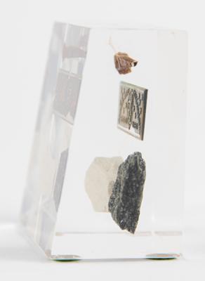 Lot #103 White House Relic Paperweight Paperweight - Image 3