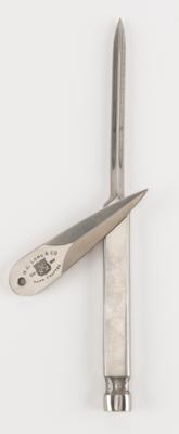 Lot #315 WWII OSS Stiletto Fighting Knife and 'Pancake Flipper' Scabbard: Rare war-issued ?Pancake Flipper' fighting knife of the OSS intelligence agency - Image 10