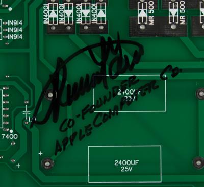 Lot #159 Apple: Ronald Wayne Signed Apple-1 Replica - Image 2