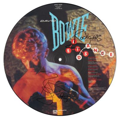 Lot #643 David Bowie Signed Picture Disc - Image 1