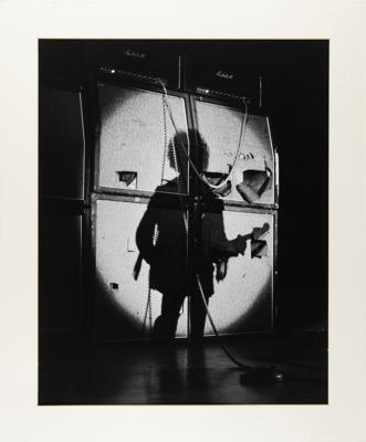 Lot #661 Jimi Hendrix Oversized Original Photograph by Joe Sia - Image 2