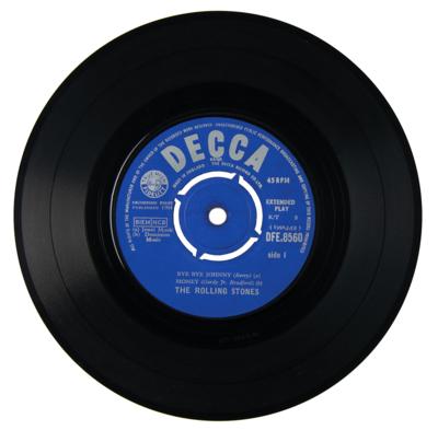 Lot #565 Rolling Stones Signed Self-Titled Debut EP 45 RPM Record - Image 3