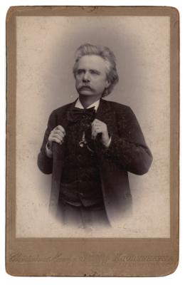Lot #534 Edvard Grieg Signed Photograph - Image 1