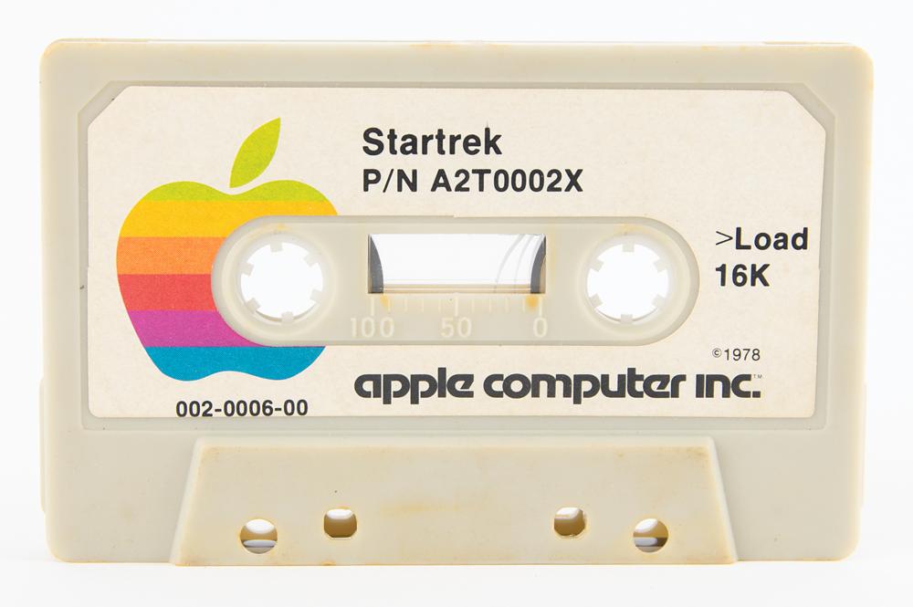 Apple Computer Inc. ゲームカセット Vintage SINCLAIR 128K ZX Spectrum+ 2 Computer With 12 Tape