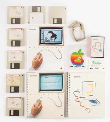 Lot #5018 Apple Macintosh 128K Computer - Image 4