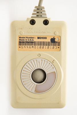 Lot #5018 Apple Macintosh 128K Computer - Image 8