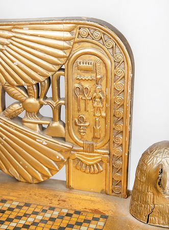 Lot #525 Paramount Pictures 'King Tutankhamun' Egyptian Revival Prop Chair - Image 11